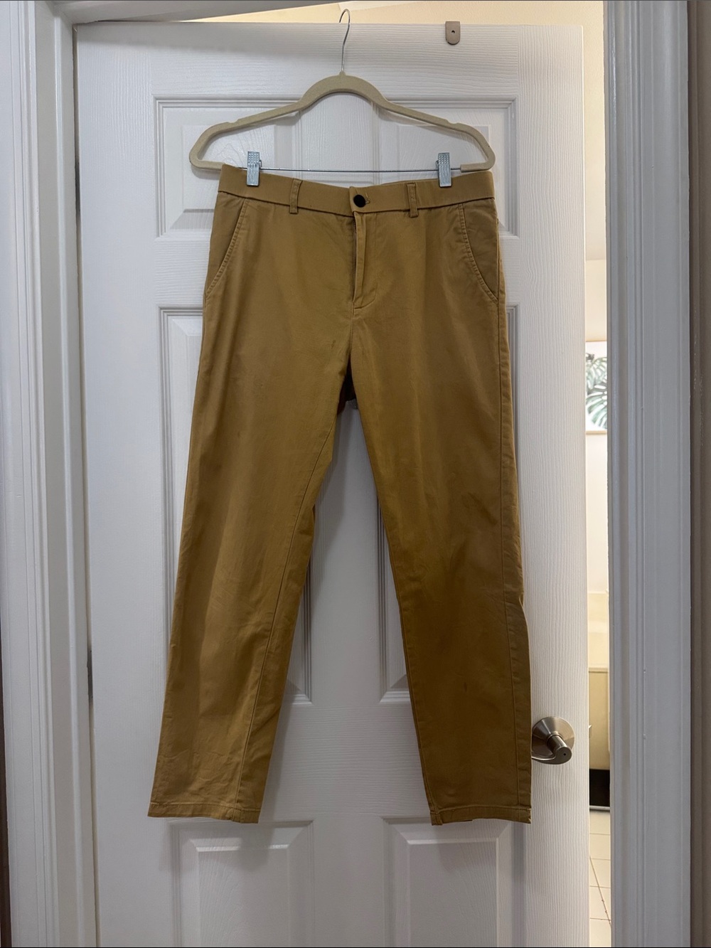 Classic Men's Khaki Chino Pants in Tan
